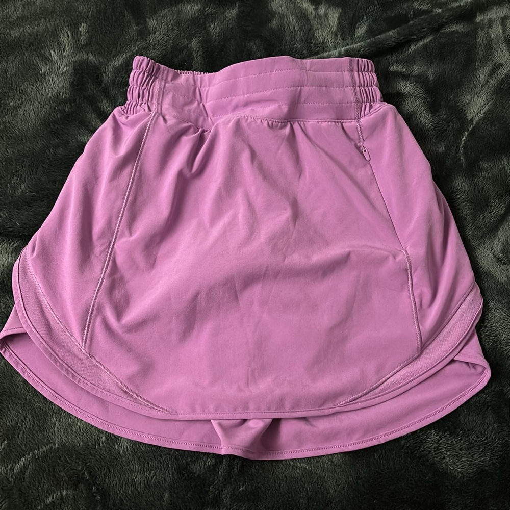 Lululemon Hotty Hot Skirt - Picture 2 of 5